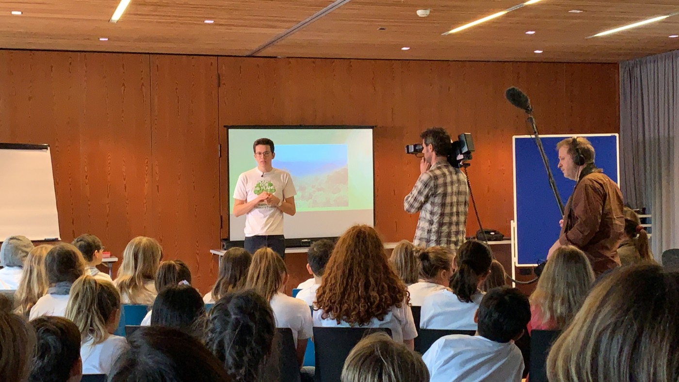 Felix Finkbeiner bei der Kinderkonferenz in Possenhofen